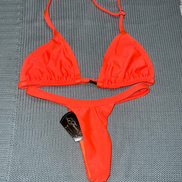 brazilian bikini - Picture 1 of 3